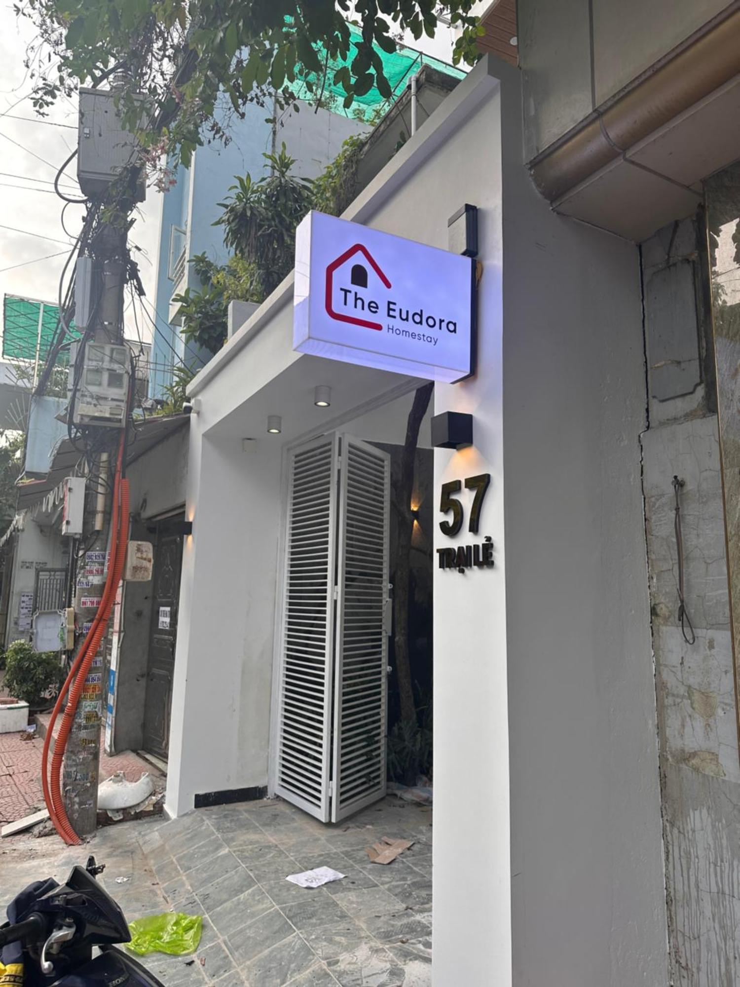 The Eudora Homestay Hai Phong Buitenkant foto